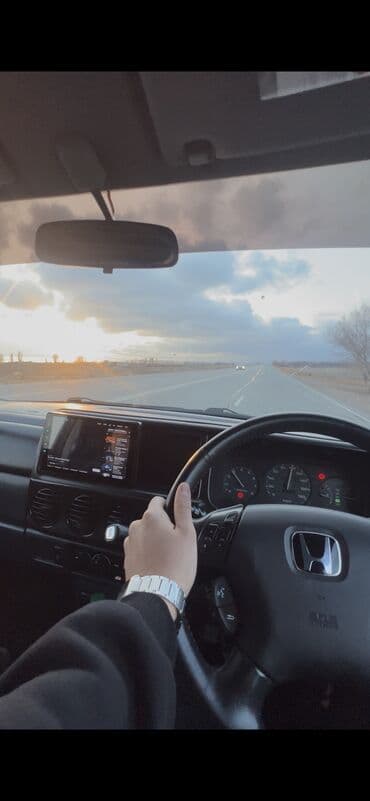 хонда степ ереф 1: Honda Stepwgn: 2000 г., 2 л, Автомат, Бензин, Минивэн — 5