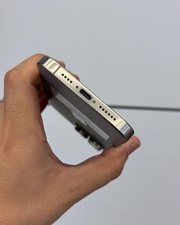 iphone 1e pro: IPhone 16 Pro Max, Б/у, 256 ГБ, Natural Titanium, Защитное стекло, Чехол, Коробка, В рассрочку, 89 % — 5
