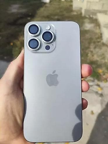 razr v3: IPhone 15 Pro Max, Б/у, 512 ГБ, Серебристый, Защитное стекло, Чехол, 88 % — 1