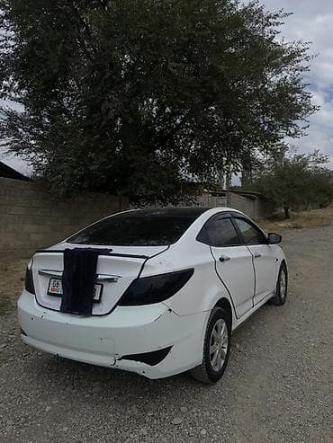 matiz bar: Hyundai Accent: 2016 г., 1.6 л, Механика, Бензин, Седан — 4