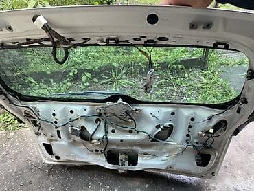 крышка богажника субару: Крышка багажника Subaru, Оригинал — 4