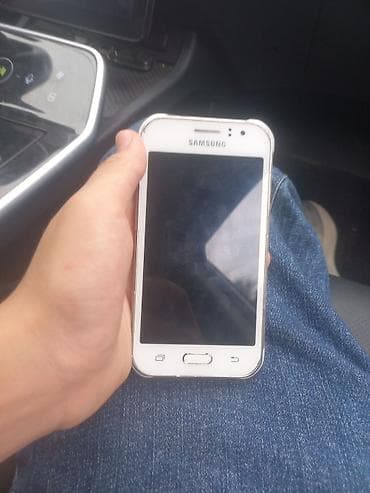 nokia c3: Samsung Б/у, цвет - Белый, 2 SIM — 3