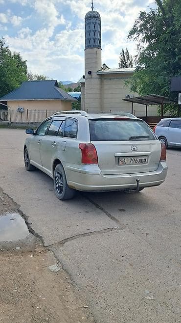 Унаа сатуу: Toyota Avensis: 2004 г., 2 л, Кол менен иштөөчү, Дизель, Универсал — 5