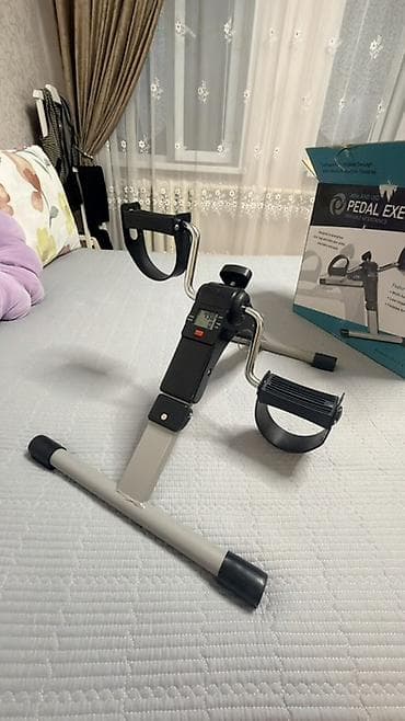 мир обувь: Педальный мини-тренажёр для рук и ног (Arm and Leg Pedal Exerciser) - — 2
