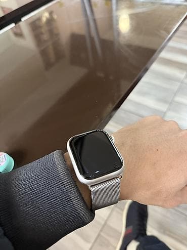 ⌚ Apple Watch Series 8 45mm Продаю Apple Watch Series 8 45 мм. 📱