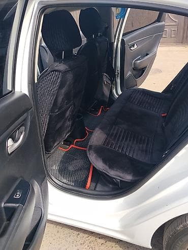 kia optima 2017: Kia Rio: 2018 г., 1.4 л, Автомат, Бензин, Седан — 8