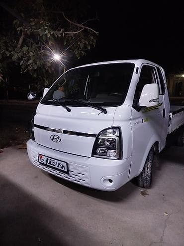 kia ciid: Hyundai Porter II (бордовой грузовик) Основные характеристики: - — 3
