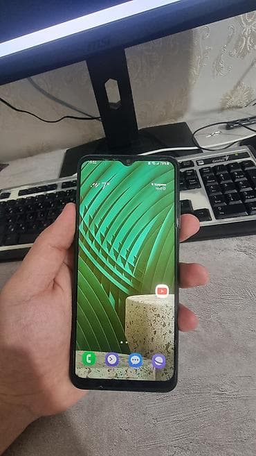 poco с55: Samsung Galaxy A22, Б/у, 64 ГБ, цвет - Черный, 2 SIM — 2