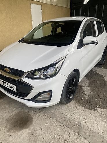 Chevrolet Spark: 2020 г., 1 л, Автомат, Бензин, Хэтчбэк