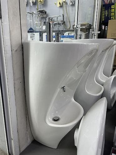 Трубы: Напольный умывальник 2‑в‑1 с встроенным писсуаром - Конструкция — 1