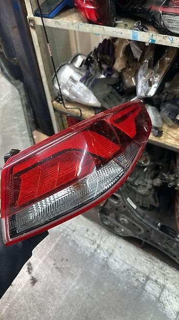 mini jack: Задний правый фонарь для КИА К5 (седан), оригинальный. - — 2