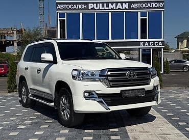 Toyota Land Cruiser: 2016 г., 4.6 л, Автомат, Бензин, Внедорожник