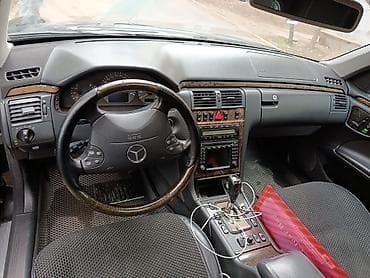 outback 2018: Mercedes-Benz E-Class: 2001 г., 4.3 л, Автомат, Бензин, Седан — 2