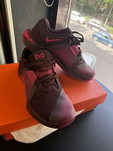 air monarch: Кроссовки Nike для зала/тренировок (серия Metcon) - Модели и размеры — 1