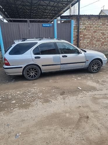 опель вектора б: Honda Orthia: 1998 г., 1.4 л, Автомат, Бензин, Универсал — 4