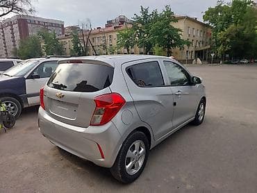 chevrolet blazer: Chevrolet Spark: 2019 г., 0.1 л, Вариатор, Бензин, Хэтчбэк — 4