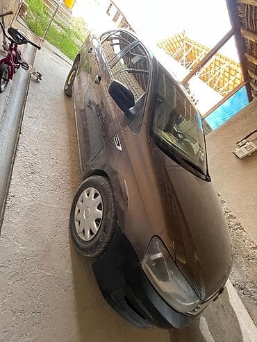 e2 byd: Volkswagen Polo: 2015 г., 1.6 л, Механика, Бензин, Седан — 4