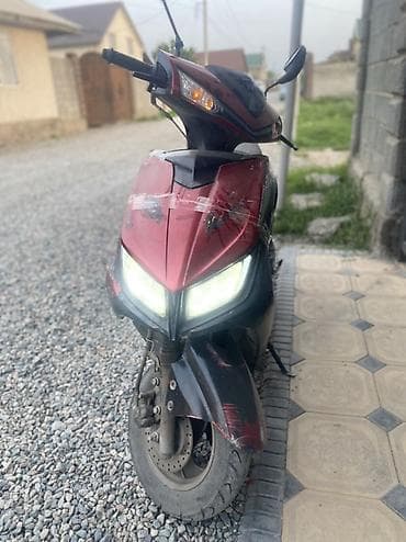 50: Макси-скутер M8, 150 куб. см, Бензин, Б/у — 2