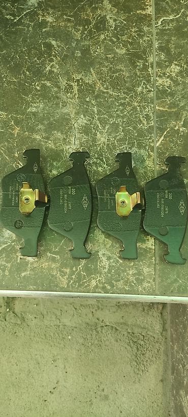 Детали КПП и трансмиссии: Комплект тормозных колодок Mercedes-Benz Новый — 3