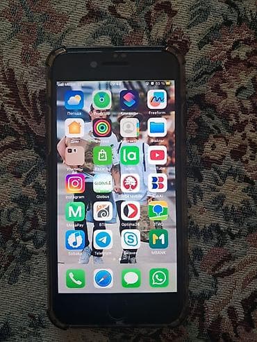 iphone 8 puls: IPhone 8, 64 ГБ, Черный — 2