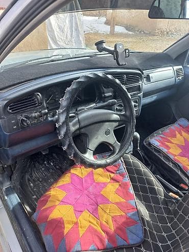 голф 3 седан: Volkswagen Vento: 1993 г., 1.8 л, Механика, Бензин, Седан — 3