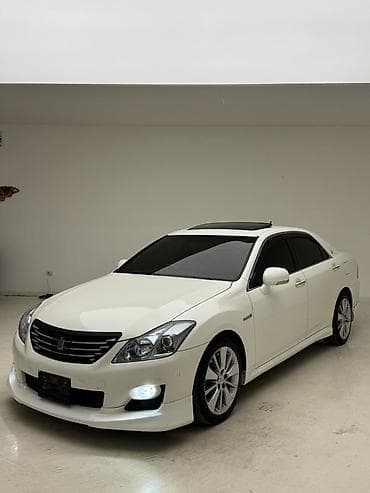 на краун: Toyota Crown: 2008 г., Автомат, Гибрид, Седан — 1