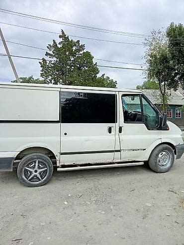 бустер авто: Ford Transit фургон (дизель) - Кузов: цельнометаллический, короткая — 2