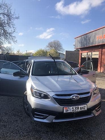 Subaru Legacy: 2020 г., 2.5 л, Автомат, Бензин, Седан