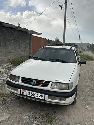 Унаа: Volkswagen Passat Variant: 1995 г., 1.8 л, Кол менен иштөөчү, Бензин, Универсал — 4