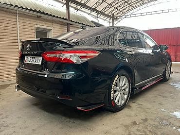 toyta: Toyota Camry: 2018 г., 2.5 л, Автомат, Гибрид, Седан — 4