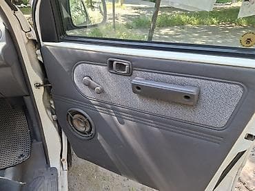 нисан серина: Nissan Serena: 1995 г., 1.6 л, Механика, Бензин, Бус — 10