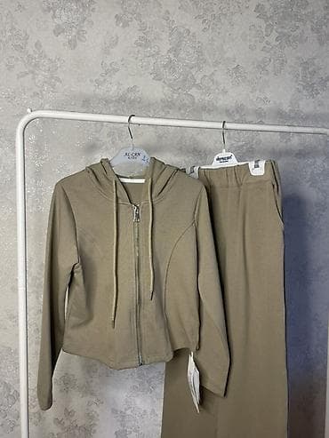 lining спортивный костюм: Спортивный костюм, Худи, Китай, На молнии, Стандарт — 1