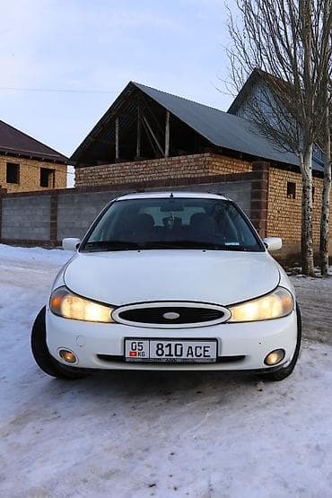 Ford Mondeo: 2000 г., 1.8 л, Механика, Газ, Универсал