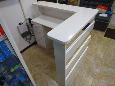 оборудование для бутика: Столы ресепшен Администраторский стол Кассовый стол Занимаемся — 50