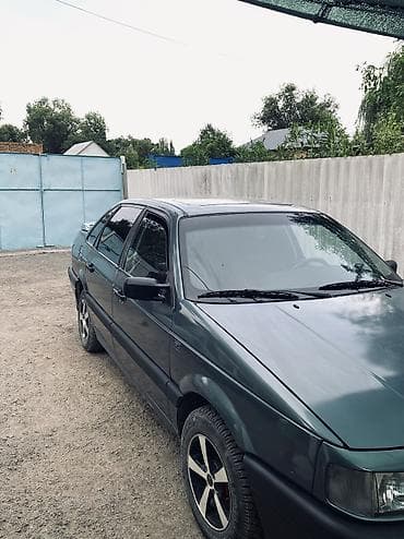 Транспорт: Volkswagen Passat: 1988 г., 1.8 л, Механика, Бензин, Седан — 4