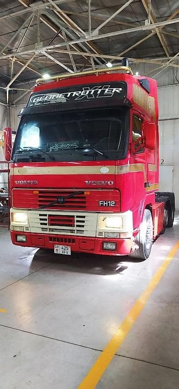 Транспорт: Сүйрөгүч, Volvo, 2001 г., Тенттелген — 2