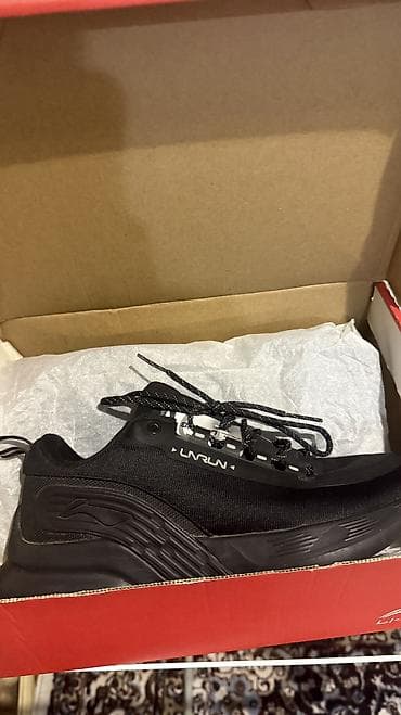 Продам кроссовки Li-Ning, размер 41 2/3. Новые, не подошёл размер ( — 6