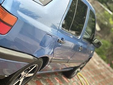 honda e: Volkswagen Vento: 1993 г., 1.8 л, Механика, Седан — 7
