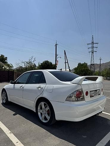 mark ll: Toyota Altezza: 2002 г., 2 л, Автомат, Бензин, Седан — 5