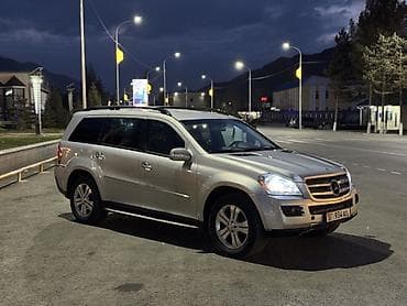 q 7: Mercedes-Benz GL-Class: 2008 г., 4.7 л, Автомат, Внедорожник — 1