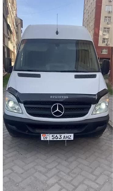 sprinter 4wd: Mercedes-Benz Спринтер: 2011 г., 2.7 л, Механика, Дизель, Фургон — 1