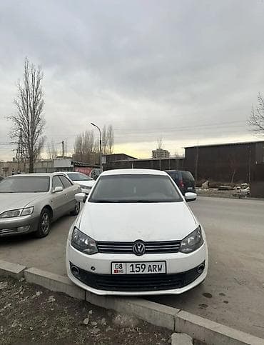 subaru продаю: Volkswagen Polo: 2013 г., 1.6 л, Автомат, Бензин, Седан — 1