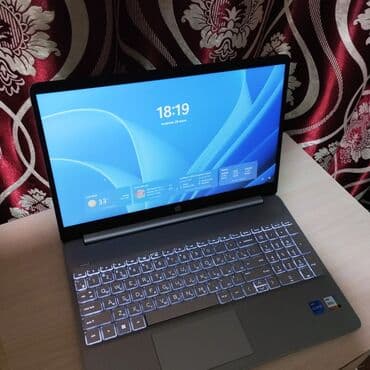 наушник для компьютера: Ноутбук, HP, 16 ГБ ОЭТ, Intel Core i5, Жаңы, Жумуш, окуу үчүн, эс тутум SSD — 1