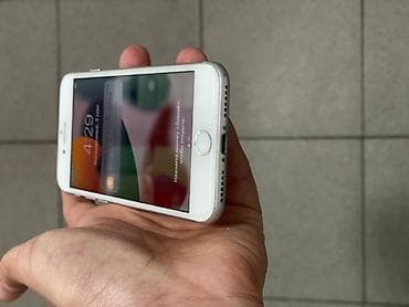 iphone 7: IPhone 7, Серебристый — 3
