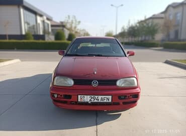 авто обмен с доплатой: Volkswagen Golf: 1993 г., 2 л, Механика, Бензиновая, Хэтчбэк — 1