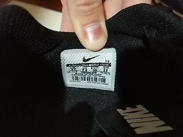 бутсы футболные: Продаю детские( Вьетнам) футбольные кроссы б/ у, 35 размер, отличное — 4