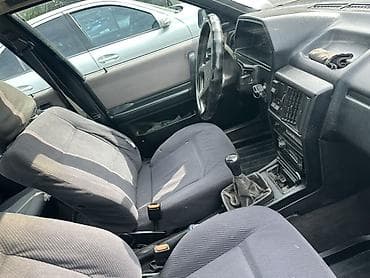 аудио 100: Audi 100: 1987 г., 2.2 л, Механика, Бензин, Седан — 6