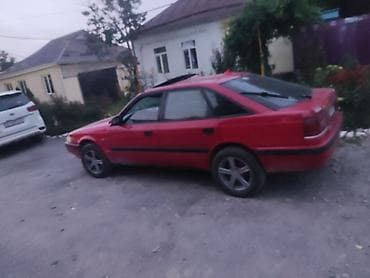 Унаа: Mazda 626: 1989 г., Кол менен иштөөчү, Седан — 10