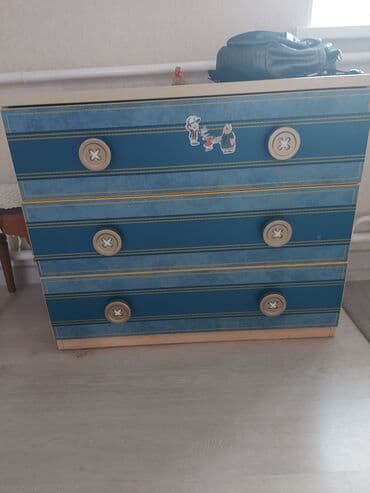 тумбочку советскую: Камод производство Россия состояние отличное — 1