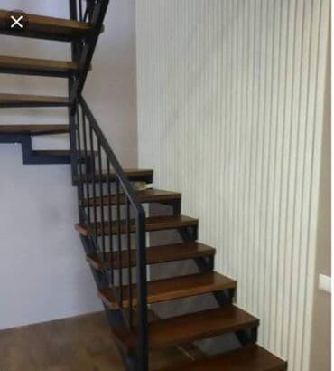 дом барачного типа: Деревянная лестница Для дома — 3